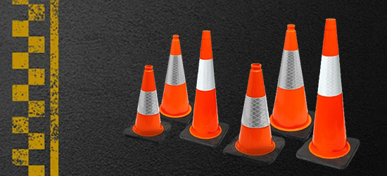 message-stand-and-cones-accessory